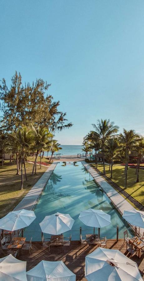 Outrigger Mauritius Beach Resort Bel Ombre Exterior foto